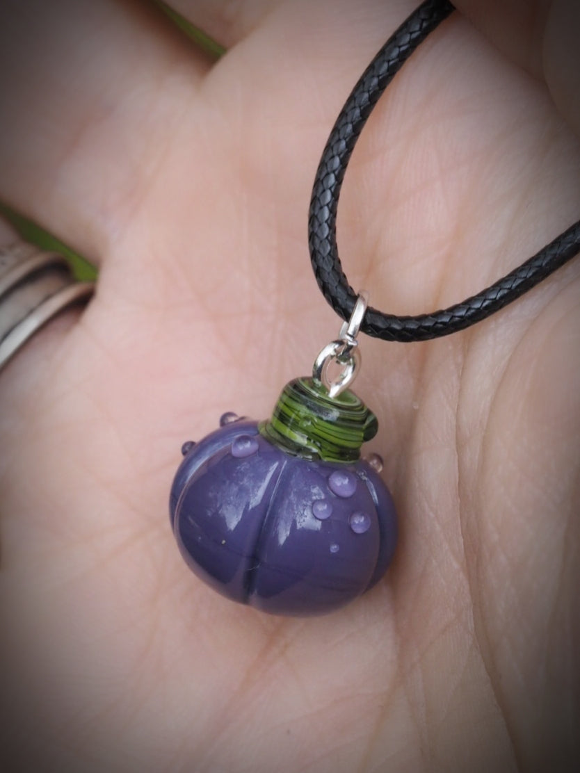 🌙 Moonlit Dew Pumpkin Necklace