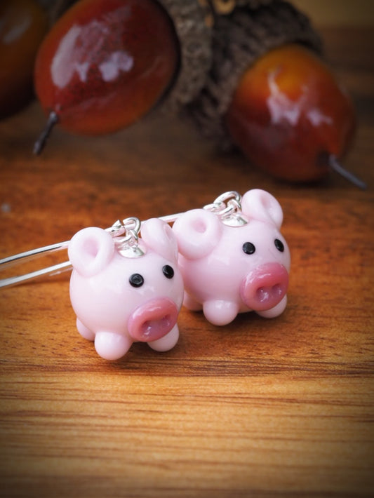 🐷 Oinklet Pig Earrings