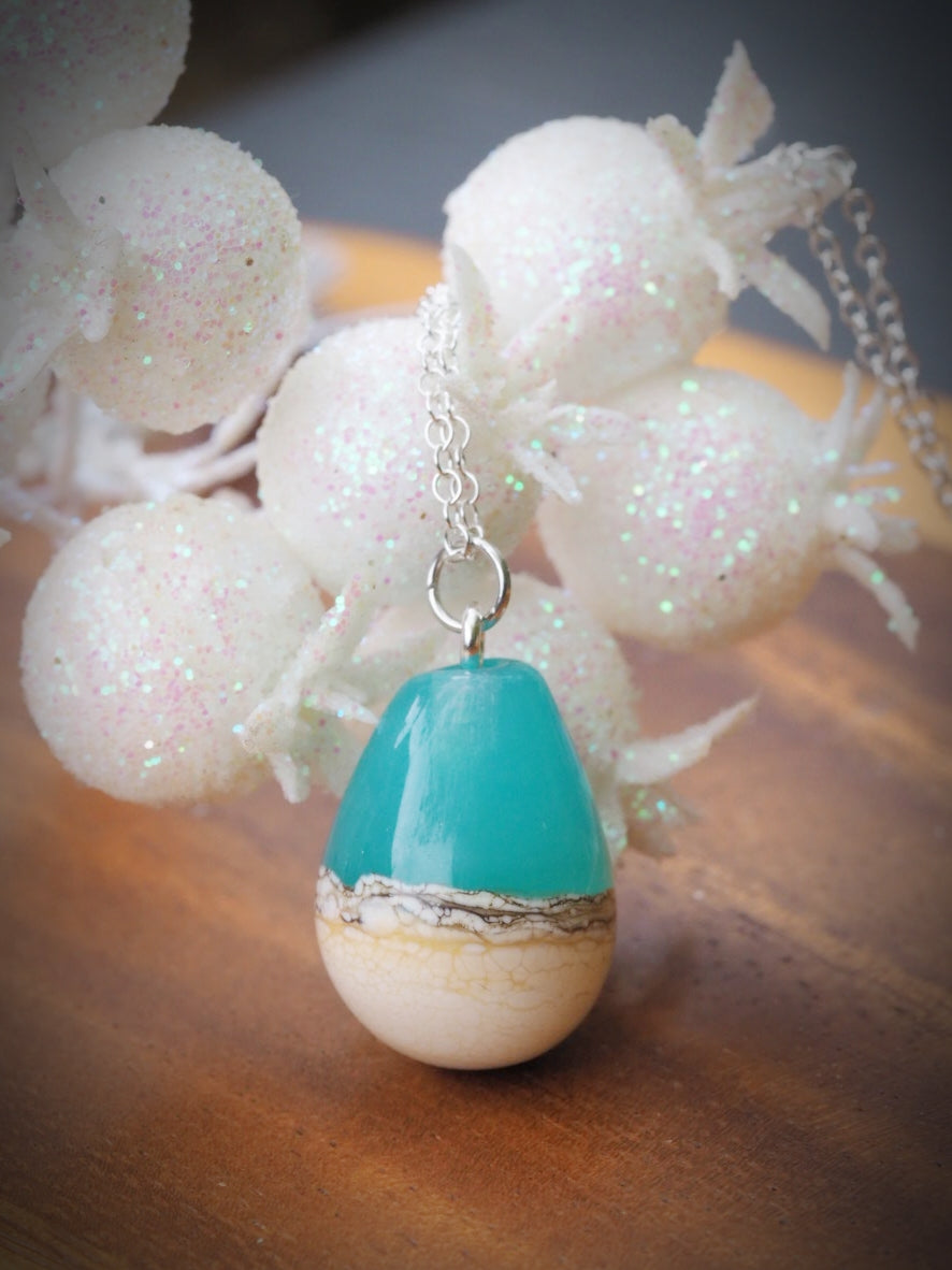 Seafoam Shore Necklace